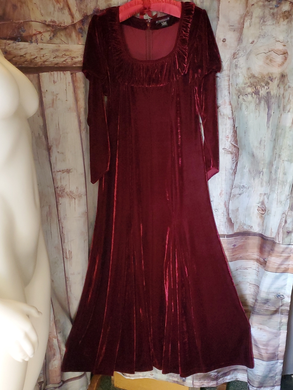 Pyramid Collection Velvet Dress L Deep Burgundy Stretch